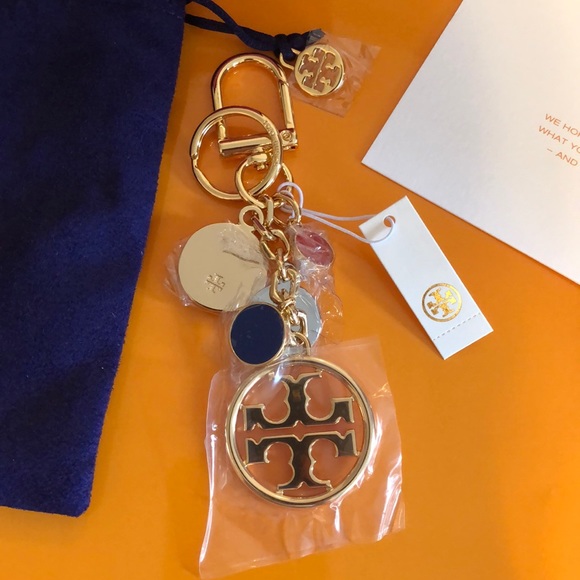 tory burch logo keychain